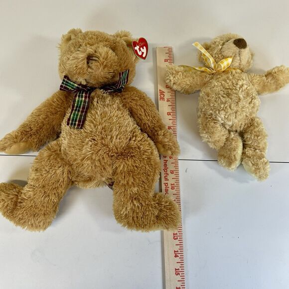 Teddy‎ Bears Lot of 2. One Baby Gund 2002  #43673 & One Ty Classic"Walnut" SOFT - Picture 11 of 11